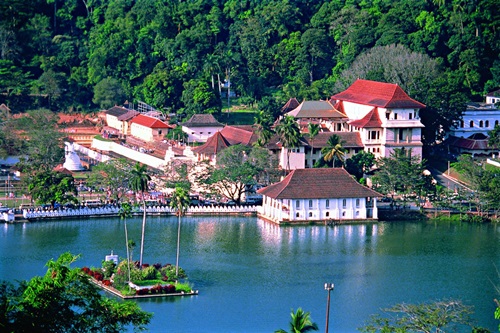 เมืองแคนดี้ (Kandy)