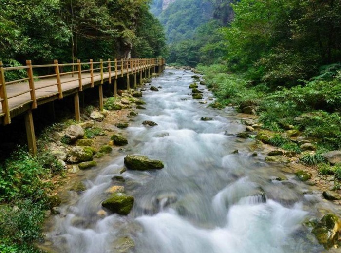 Grand Canyon in China ที่เที่ยวเปิดใหม่แห่งจางเจียเจี้ย