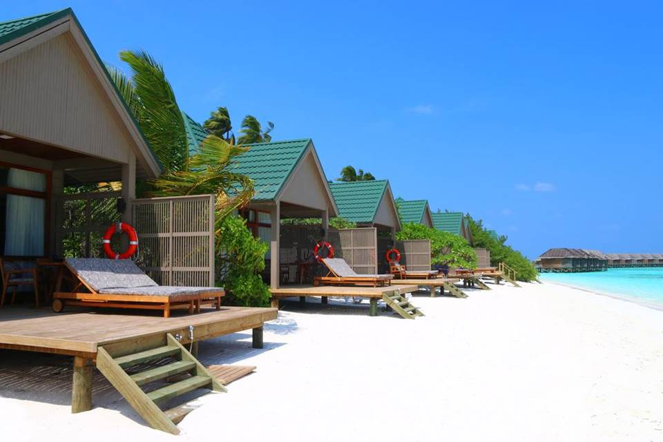 แพคเกจมัลดีฟส์ Meeru Island Resort & Spa