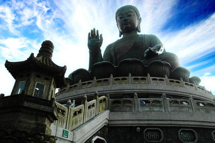 พระใหญ่วัดโปหลิน (Polin Monastery)