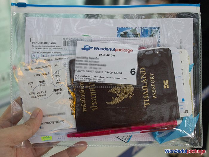 ขึ้นเครื่องบิน, passport