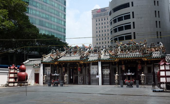 Yueh Hai Ching Temple