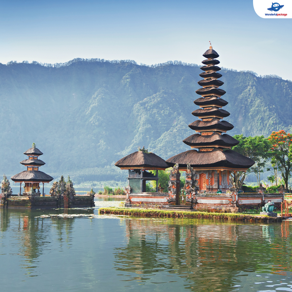 วัดอูลันดานูบราตัน (Pura Ulun Danu Bratan) บาหลี