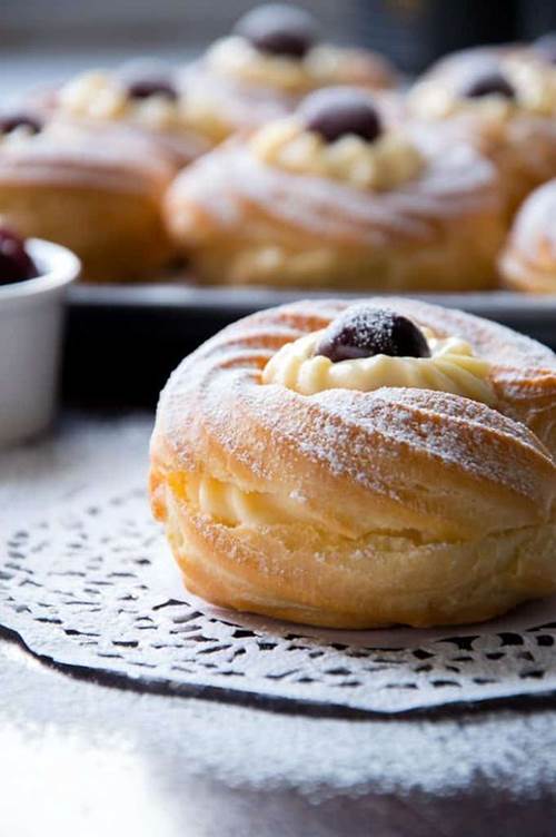 Zeppole