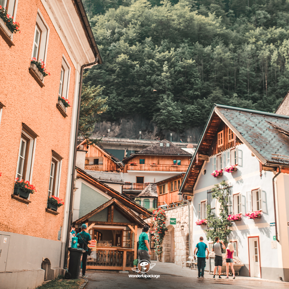 ฮัลล์สตัทท์ (Hallstatt) เมืองริมทะเลสาบสวยที่สุดในโลก