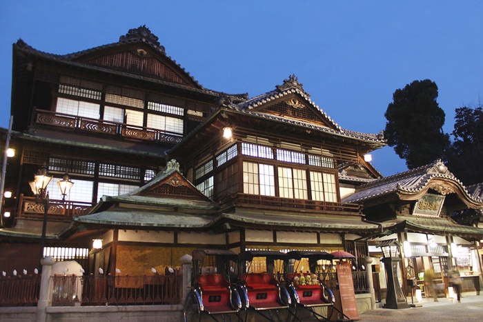 โดโกะออนเซ็น (Dogo Onsen)