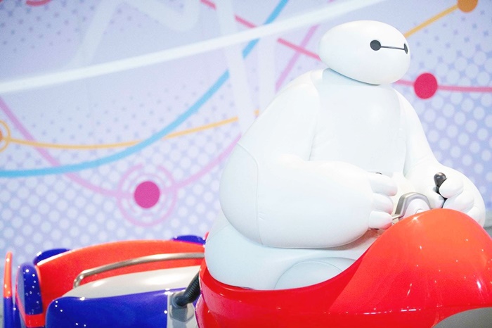 เดอะ แฮปปี้ ไรด์ วิท เบย์แม๊กซ์ (The Happy Ride with Baymax)