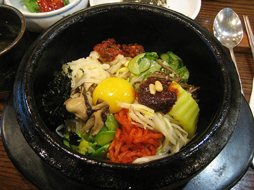 อาหารเกาหลี ข้าวยำบิบิมบับ