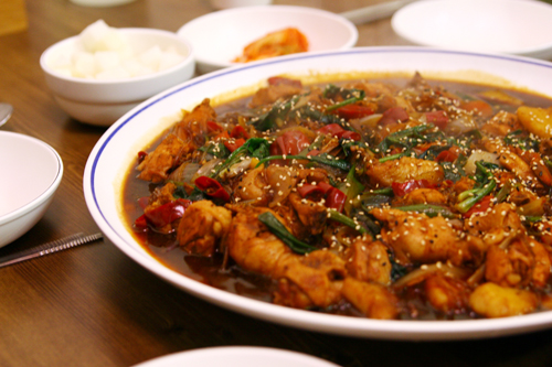 อาหารเกาหลี จิมดักไก่ซีอิ๊วผัดวุ้นเส้น