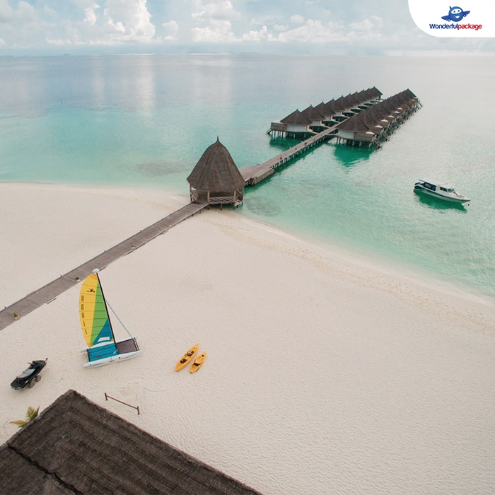 หลบความวุ่นวาย ไปฮีลตัวเอง  Angaga Island Resort and Spa Maldives