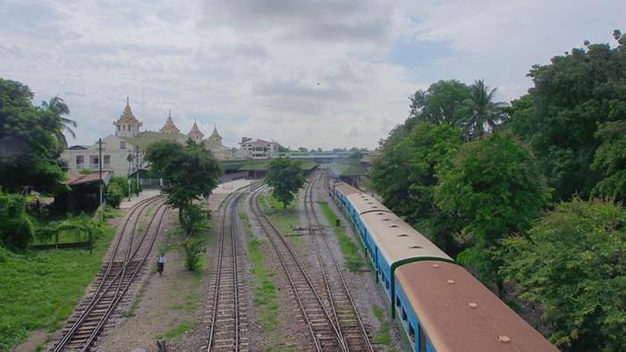 สถานีรถไฟย่างกุ้ง