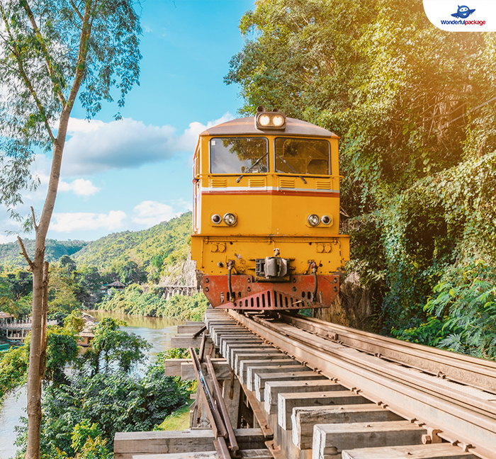 Sweet Valentine ควงคู่นั่งรถไฟสุดหรู เปิดประสบการณ์หวานรับวาเลนไทน์