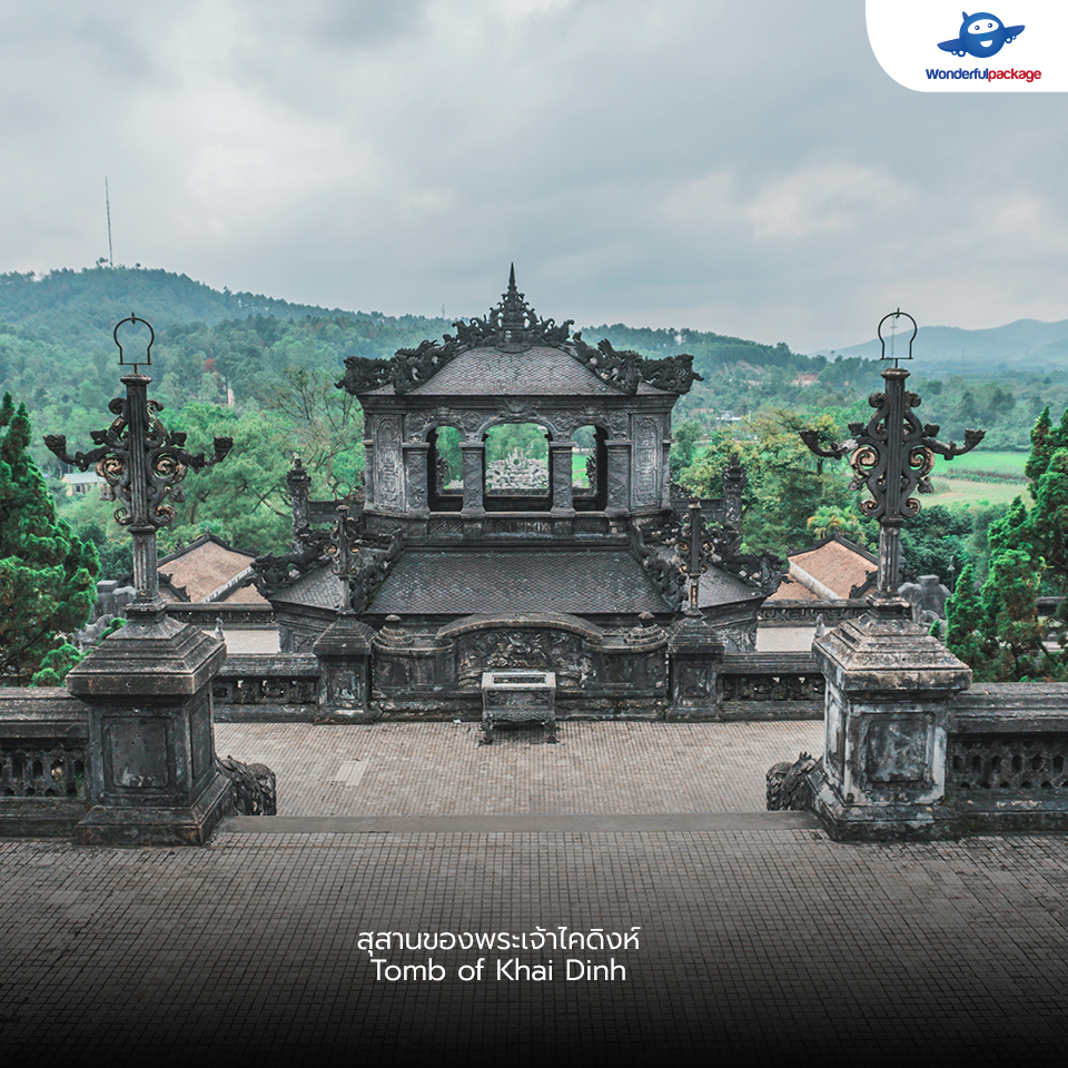 สุสานของพระเจ้าไคดิงห์ Tomb of Khai Dinh