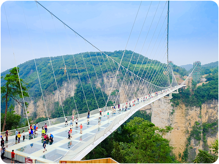 ทัวร์ส่วนตัวจางเจียเจี้ยถ้ำประตูสวรรค์ เมืองโบราณเฟิ่งหวง 5 วัน 4 คืน