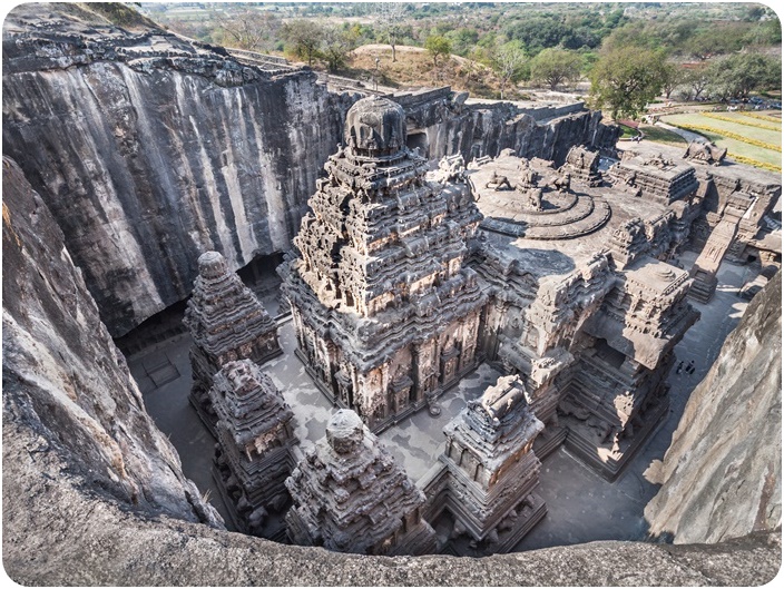 ถ้ำเอลโลร่า (Ellora Caves)