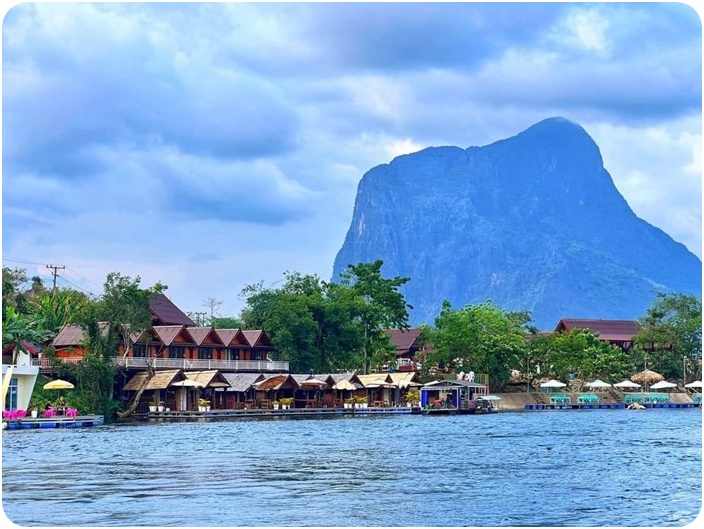  Ban Sarm Meun View Homestay & Resort