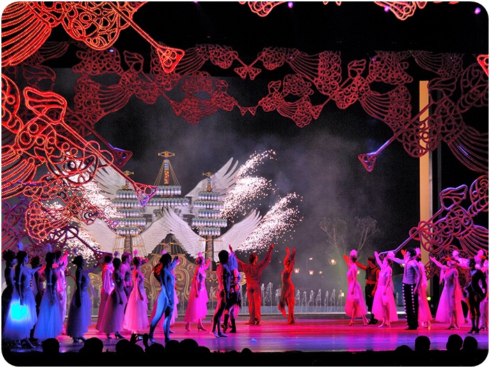 ชมการแสดง (RUSSIAN CIRCUS)